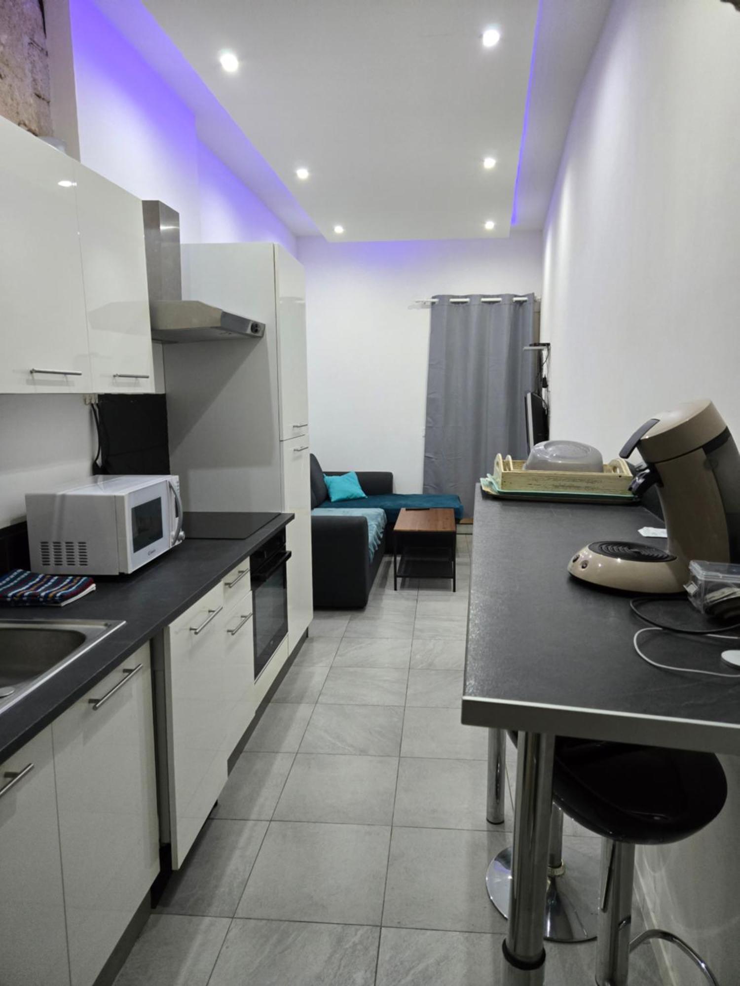 Appart 40M2 Independant, Confortable Avec Terasse Lunel  Exterior photo